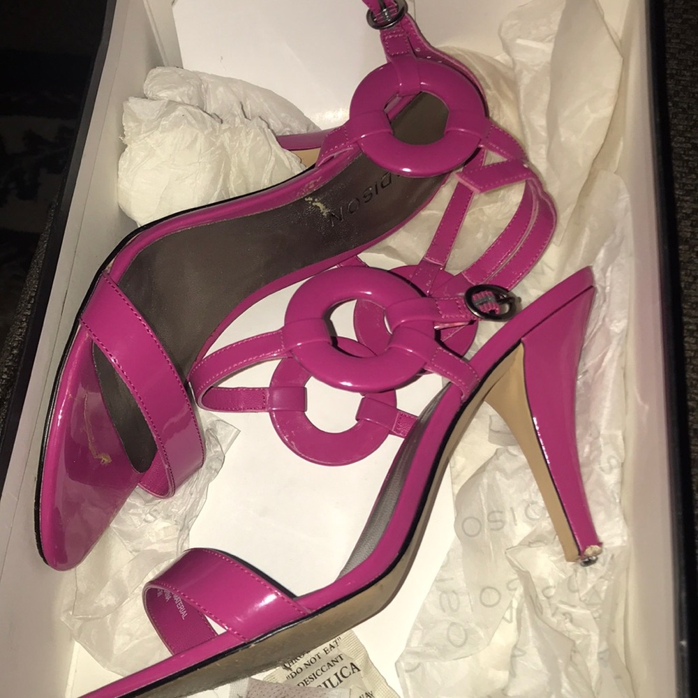 Pink heels